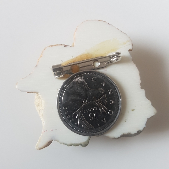 Vintage Ceramic Bunny Brooch - Picture 8 of 8